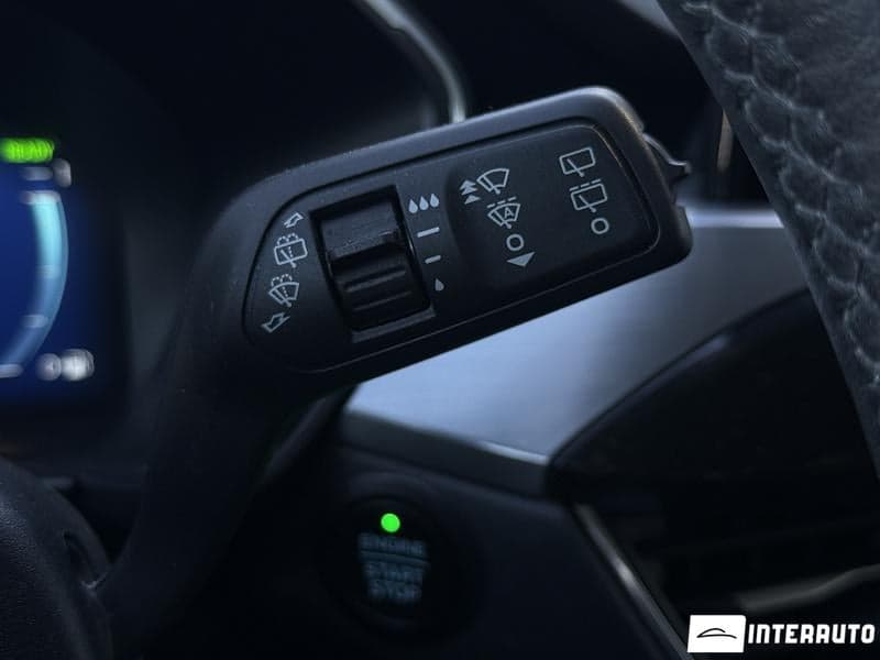 2021 Ford Kuga — Miniatură 13