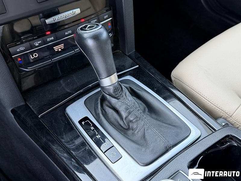 2010 Mercedes E 220 — Miniatură 14