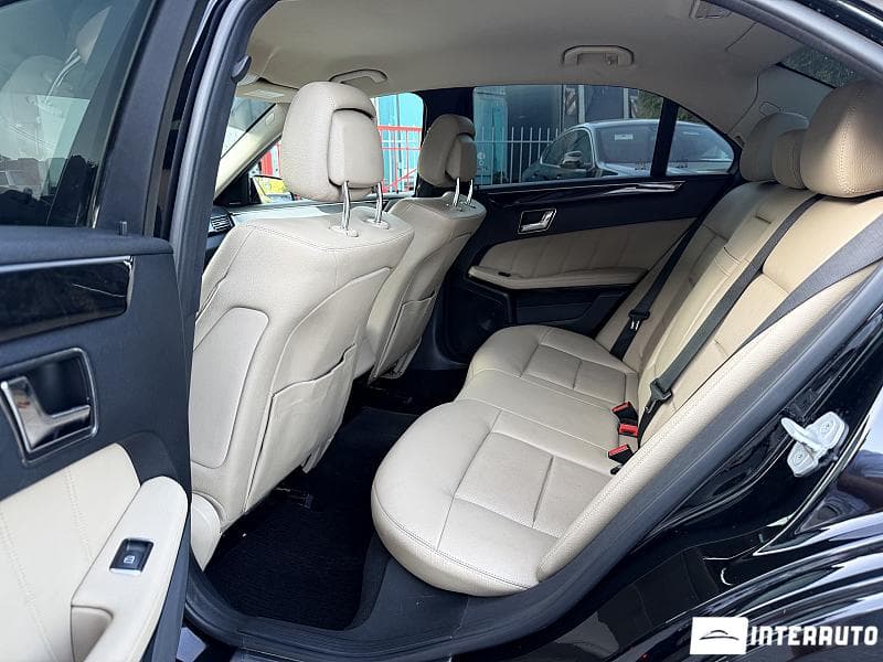 2010 Mercedes E 220 — Miniatură 7