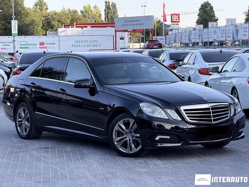 2010 Mercedes E 220 — Miniatură 3