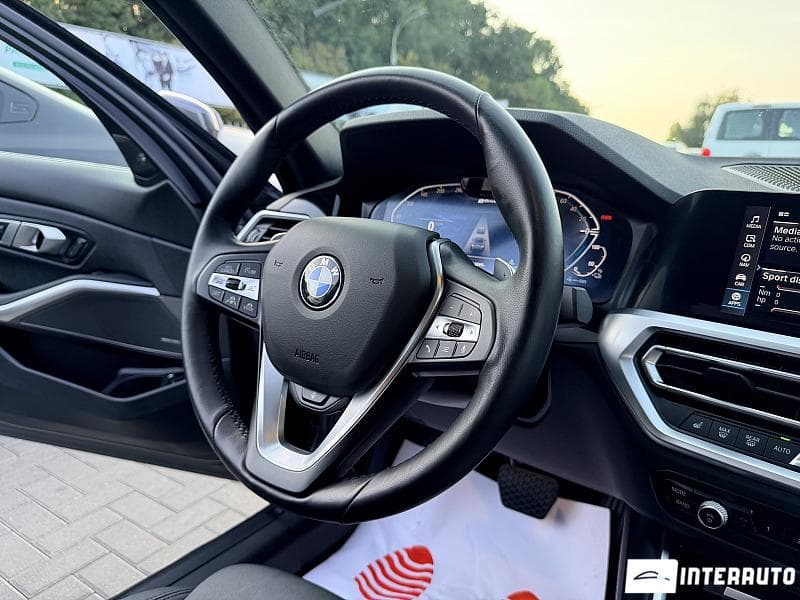 2021 BMW 330E — Miniatură 11