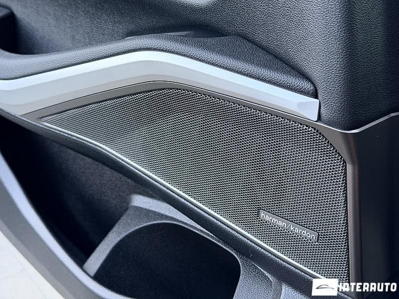 2021 BMW 330E — Miniatură 17