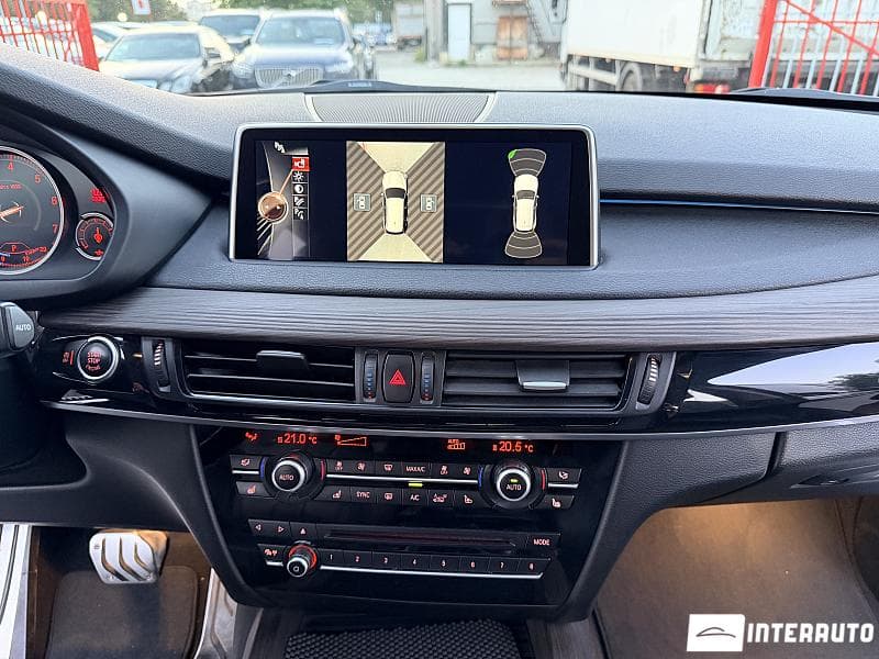2014 BMW X5 3.5i — Miniatură 10