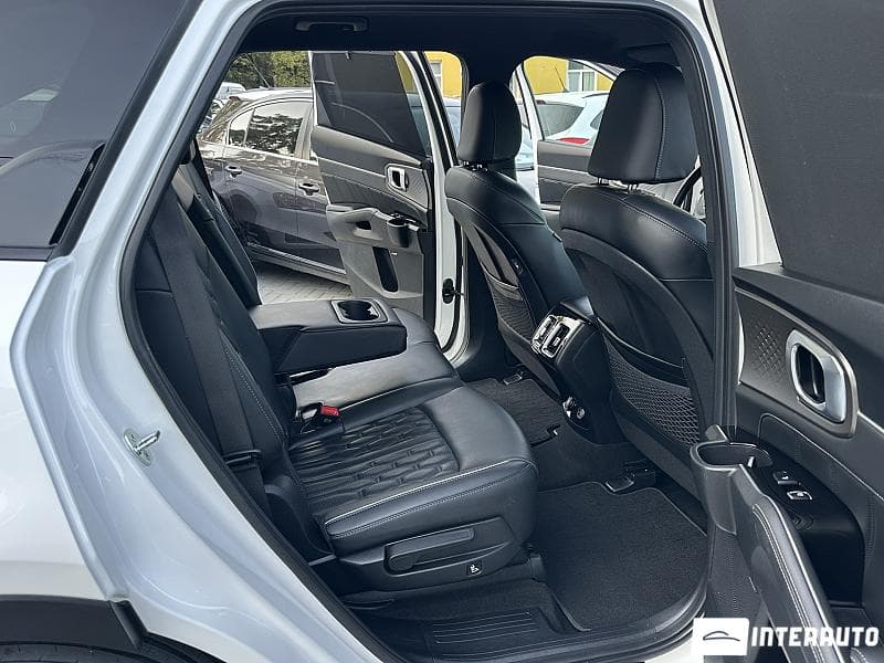 2021 Kia Sorento — Miniatură 17