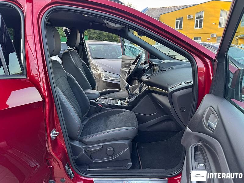 2018 Ford Kuga — Miniatură 15