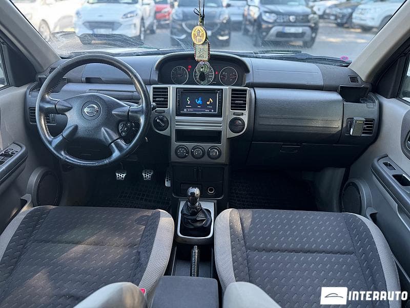 2004 Nissan X-Trail — Miniatură 10