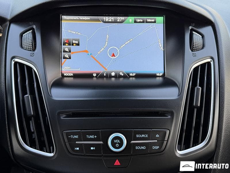2015 Ford Focus — Miniatură 13