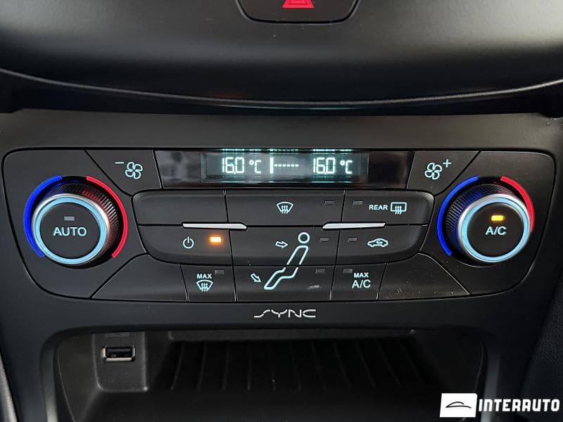 2015 Ford Focus — Miniatură 14