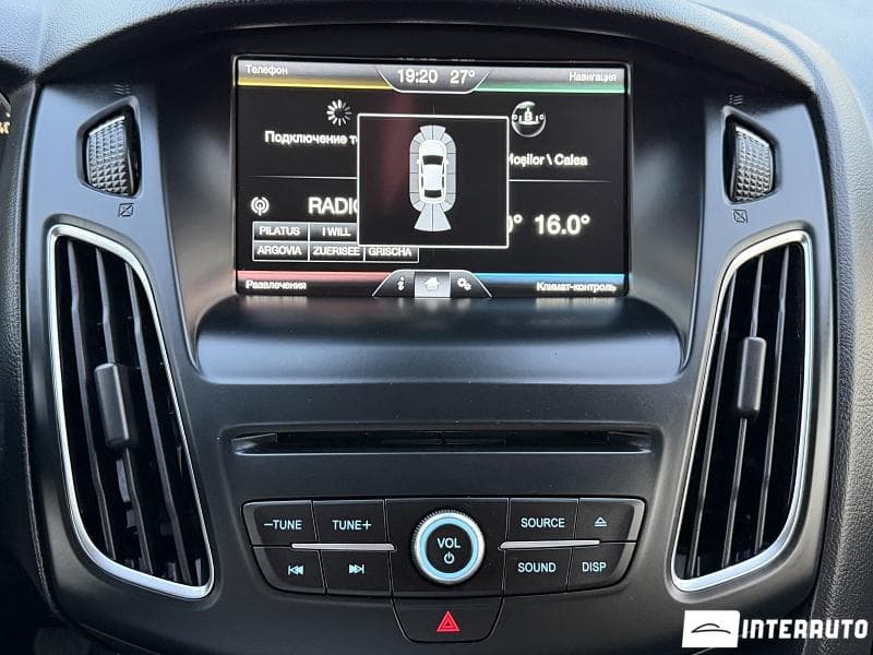 2015 Ford Focus — Miniatură 12