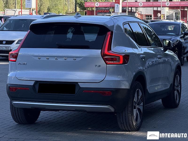 2020 Volvo XC 40 — Miniatură 3