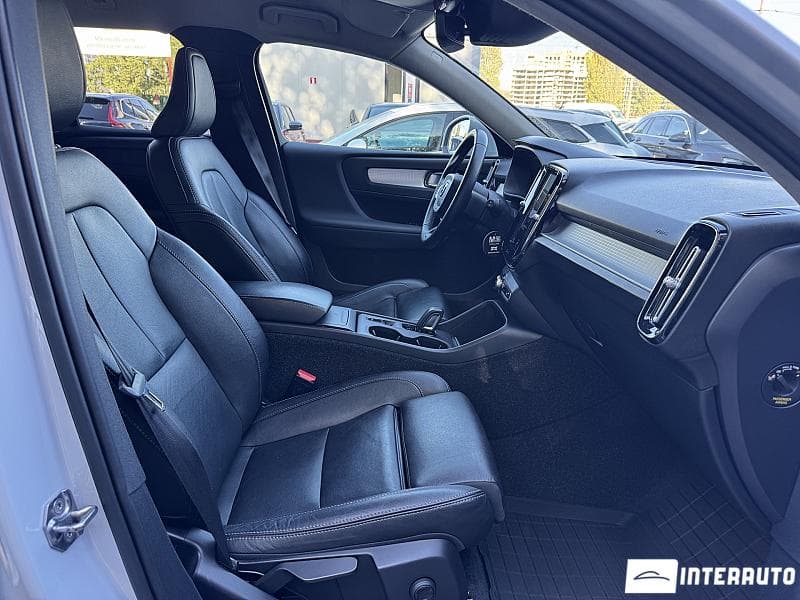 2020 Volvo XC 40 — Miniatură 15