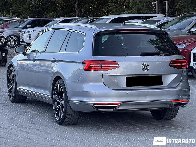 2018 Volkswagen Passat GTE — Miniatură 4