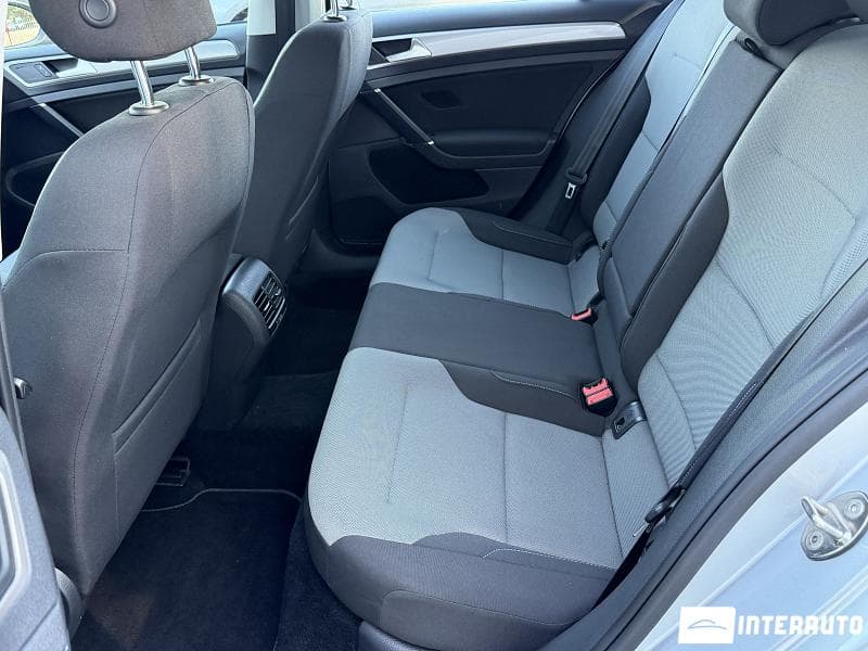 2016 Volkswagen e-Golf — Miniatură 17