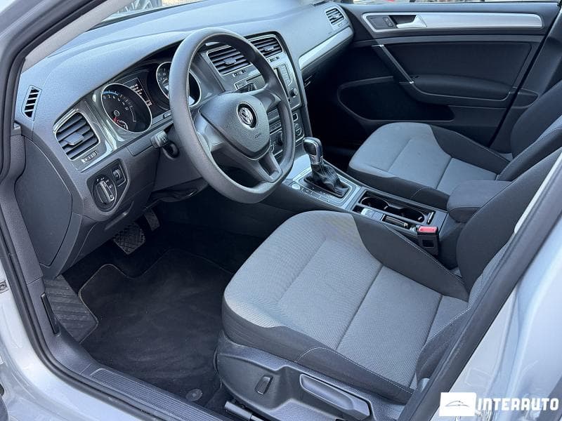 2016 Volkswagen e-Golf — Miniatură 8
