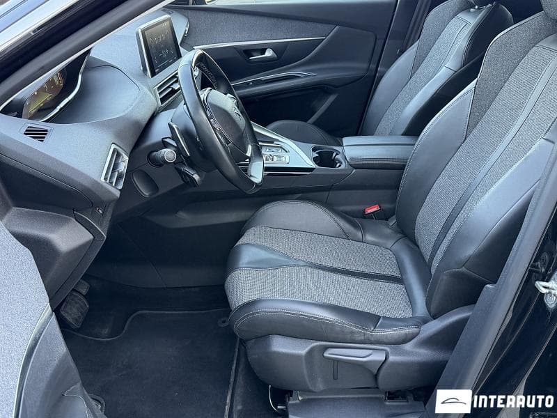 2020 Peugeot 3008 — Miniatură 7