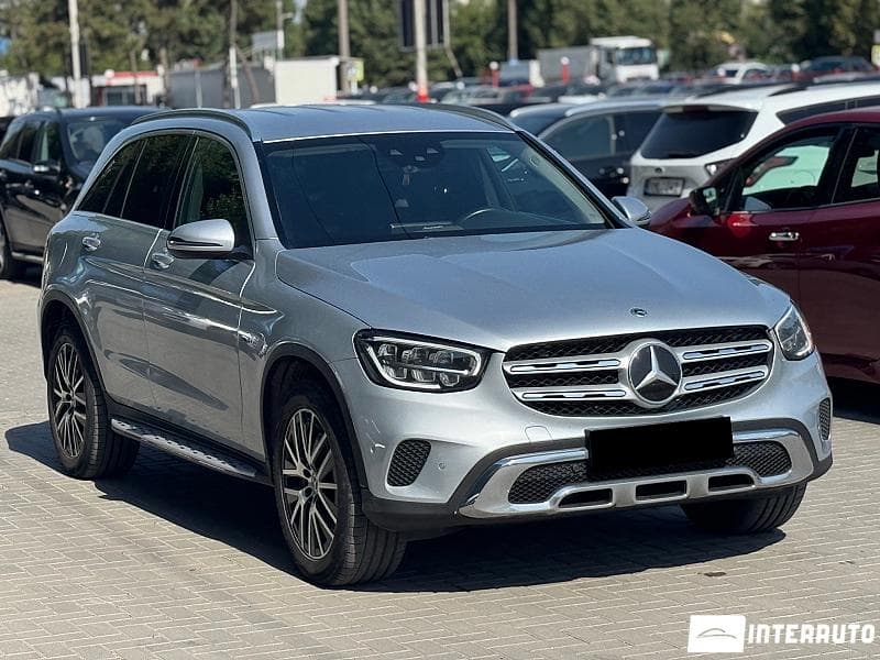 2020 Mercedes GLC 300de — Miniatură 3