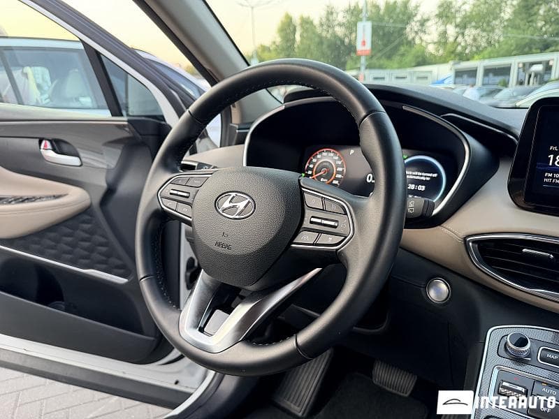 Hyundai Santa Fe 2023 — Миниатюра 8
