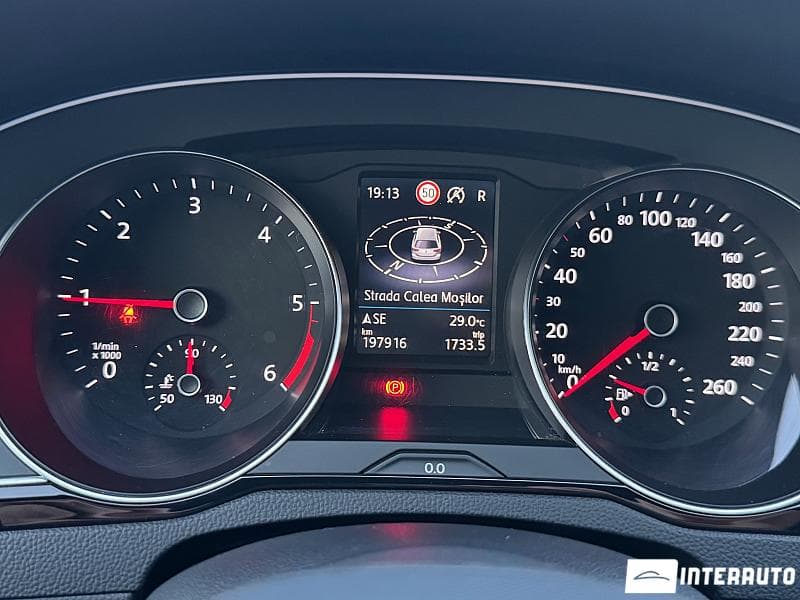 2021 Volkswagen Passat — Miniatură 9