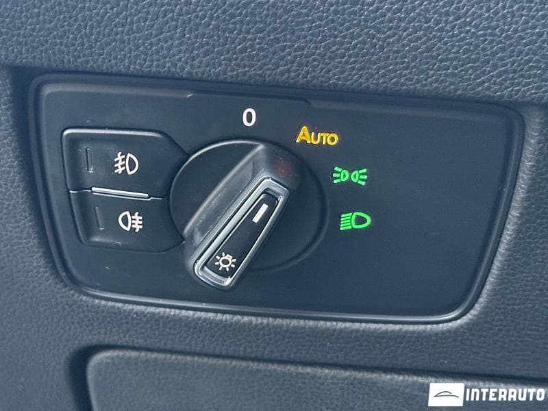 2021 Volkswagen Passat — Miniatură 10