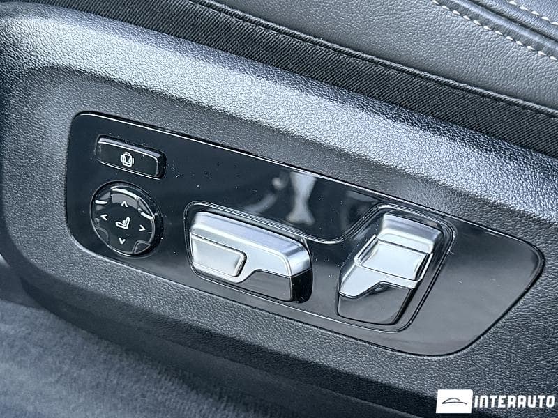 2023 BMW X5 4.0i — Miniatură 17