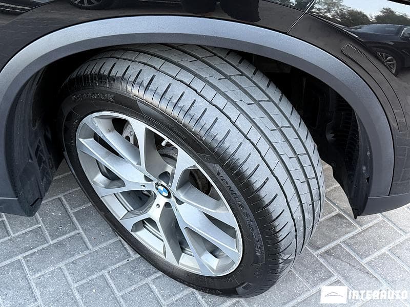 2023 BMW X5 4.0i — Miniatură 27