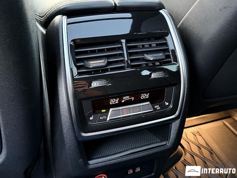 2023 BMW X5 4.0i — Miniatură 20