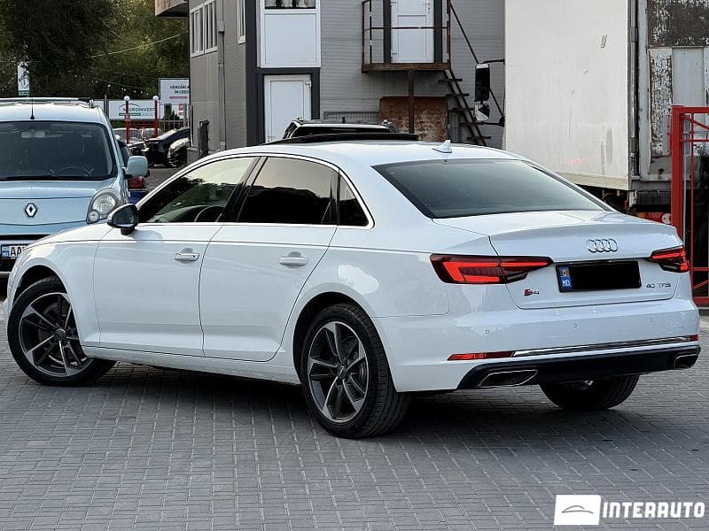 2019 Audi A4 — Miniatură 3