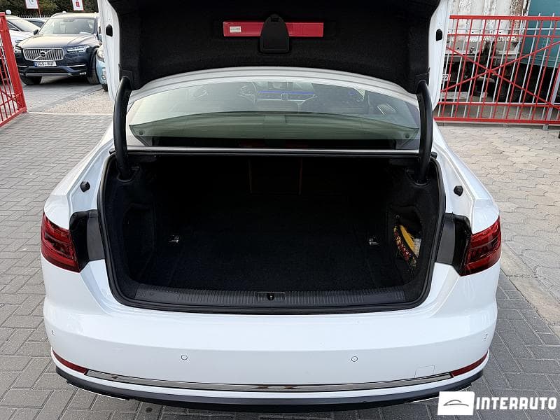 2019 Audi A4 — Miniatură 23