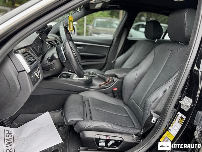 2017 BMW 330E — Miniatură 6