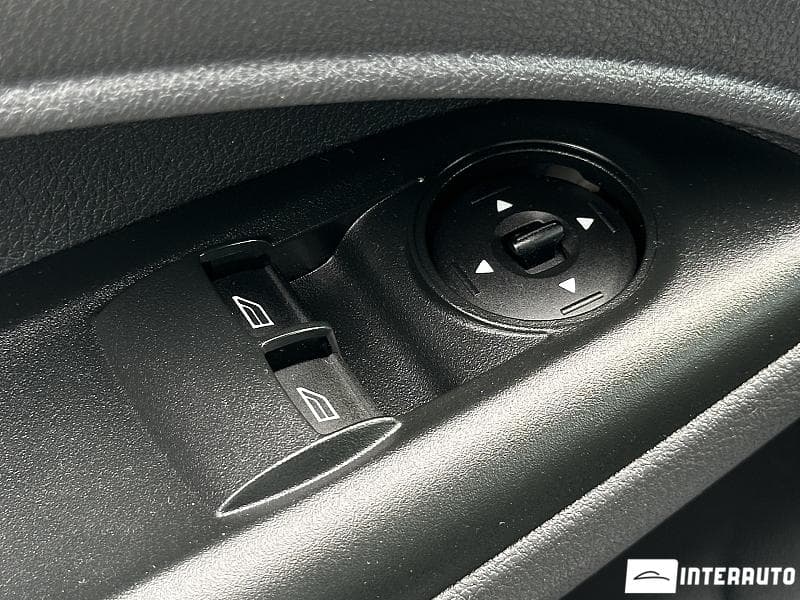 Ford Transit Connect 2016 — Миниатюра 14