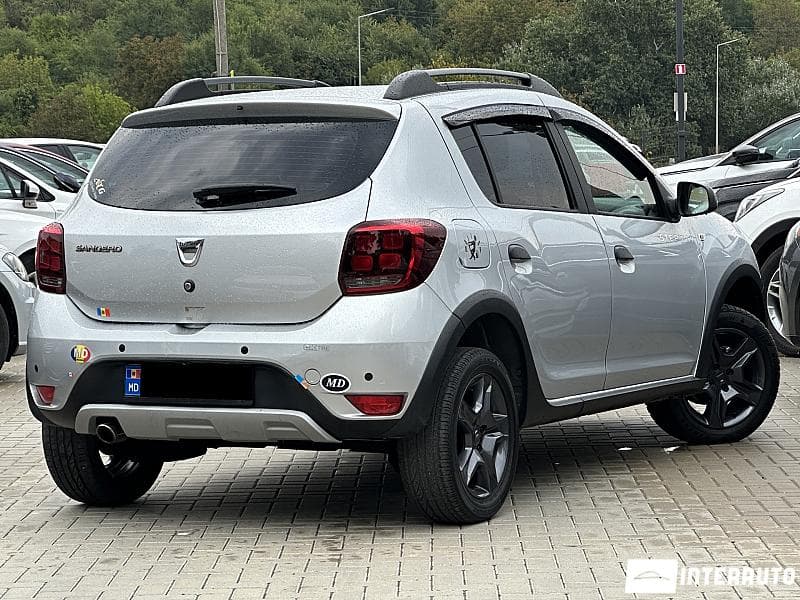 2017 Dacia Sandero Stepway — Miniatură 3