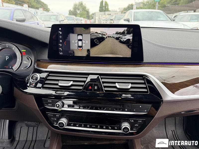 2017 BMW 540 — Miniatură 14
