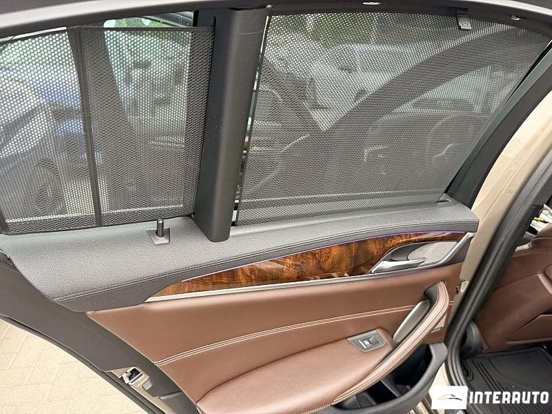 2017 BMW 540 — Miniatură 19