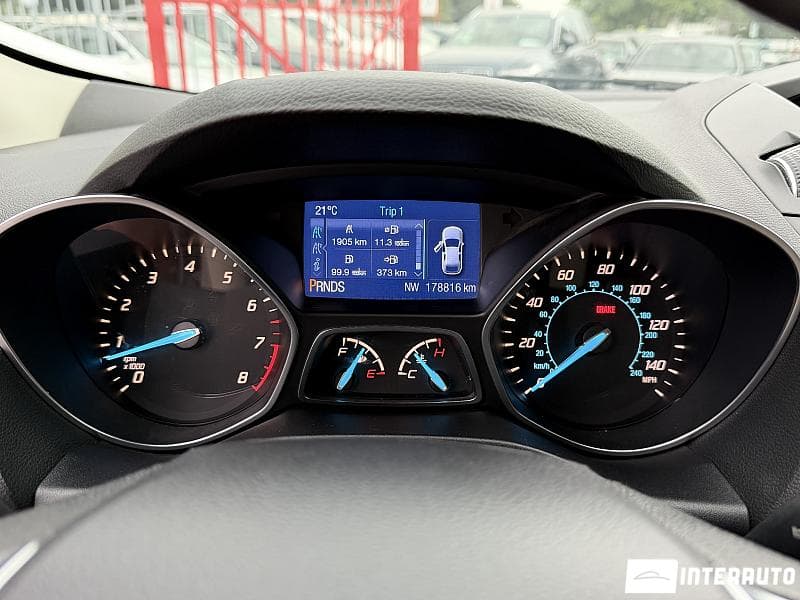 2013 Ford Escape — Miniatură 10