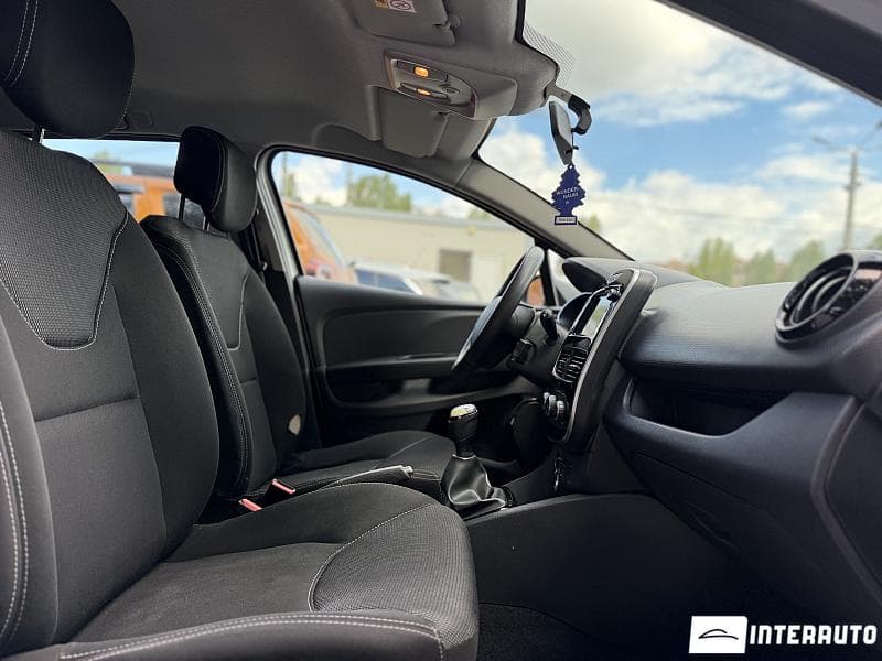 2019 Renault Clio — Miniatură 15