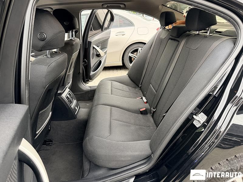 2016 BMW 316 — Miniatură 16