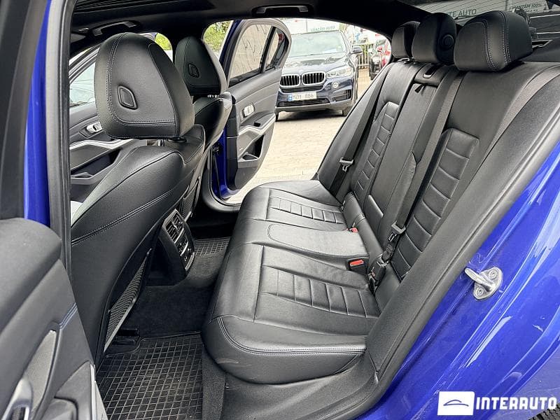 2018 BMW 330 — Miniatură 17