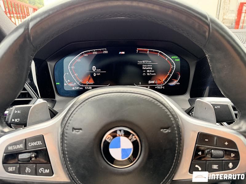 2018 BMW 330 — Miniatură 9