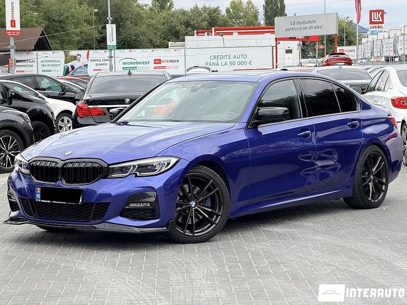 BMW 330