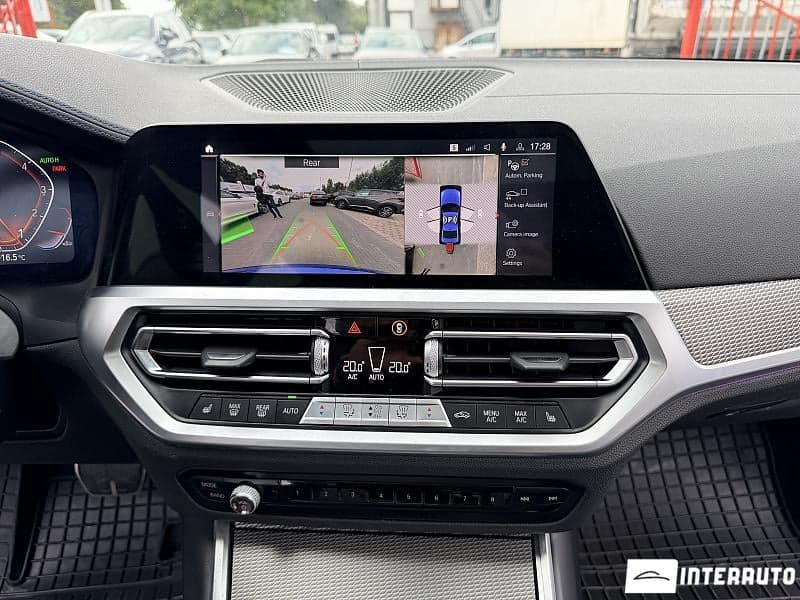 2018 BMW 330 — Miniatură 11