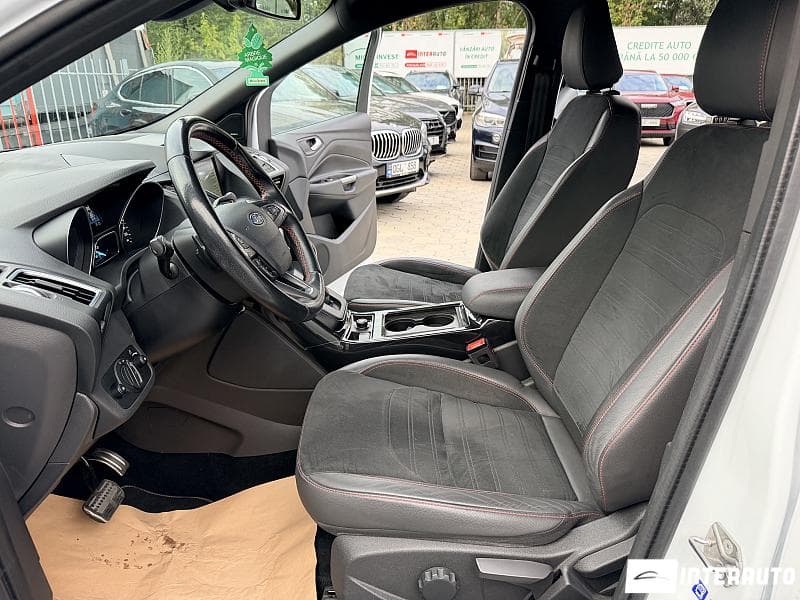 2017 Ford Kuga — Miniatură 5
