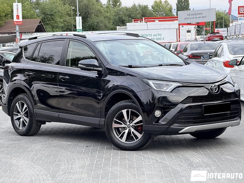 2016 Toyota Rav-4 — Miniatură 3