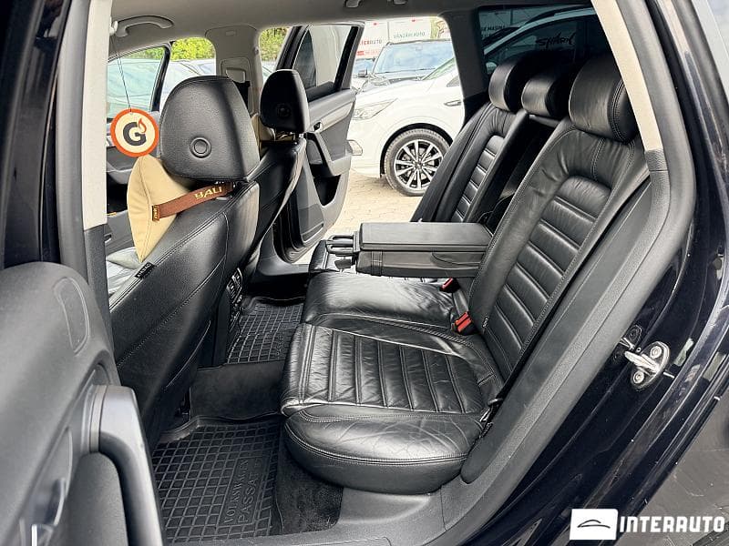 2011 Volkswagen Passat — Miniatură 7