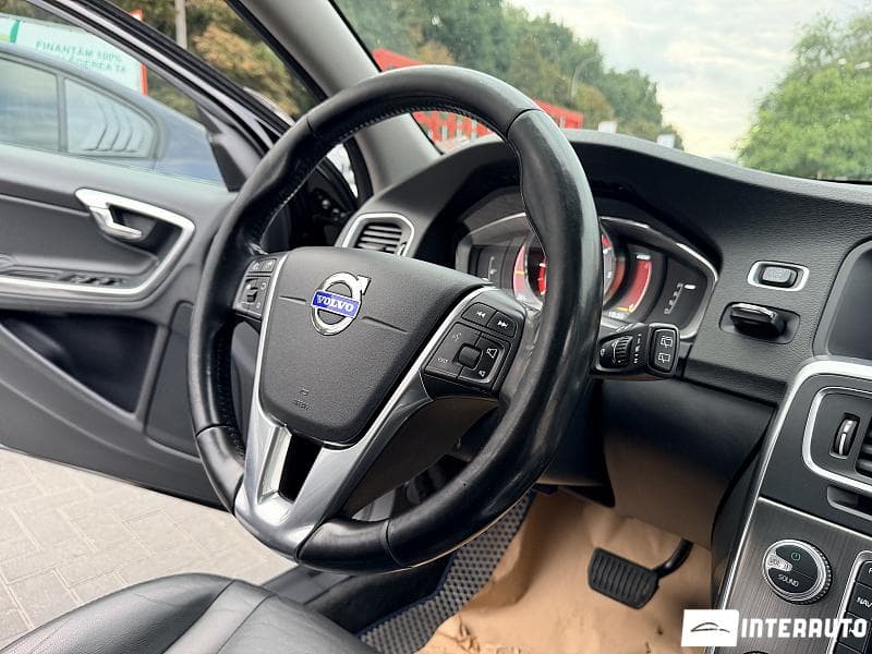 2015 Volvo V 60 — Miniatură 11