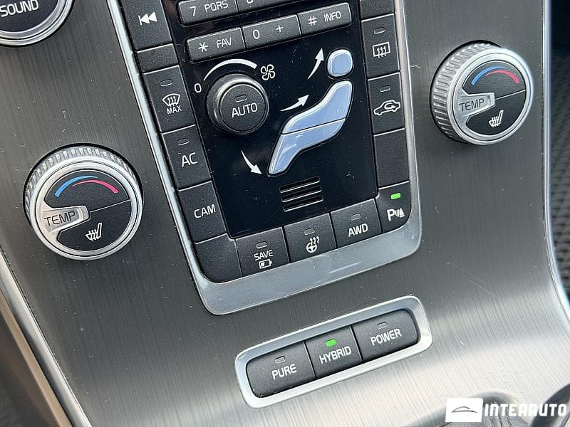 2015 Volvo V 60 — Miniatură 16