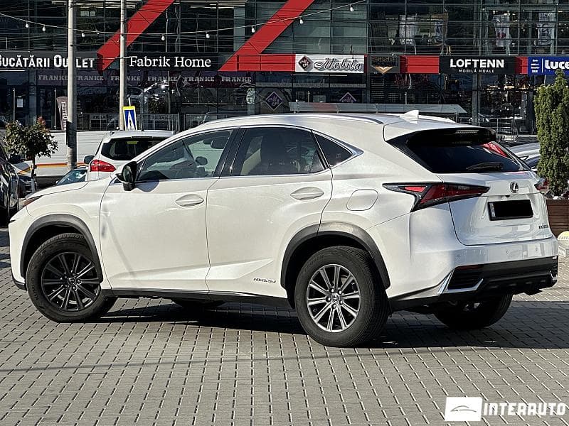 2018 Lexus NX 300H — Miniatură 4
