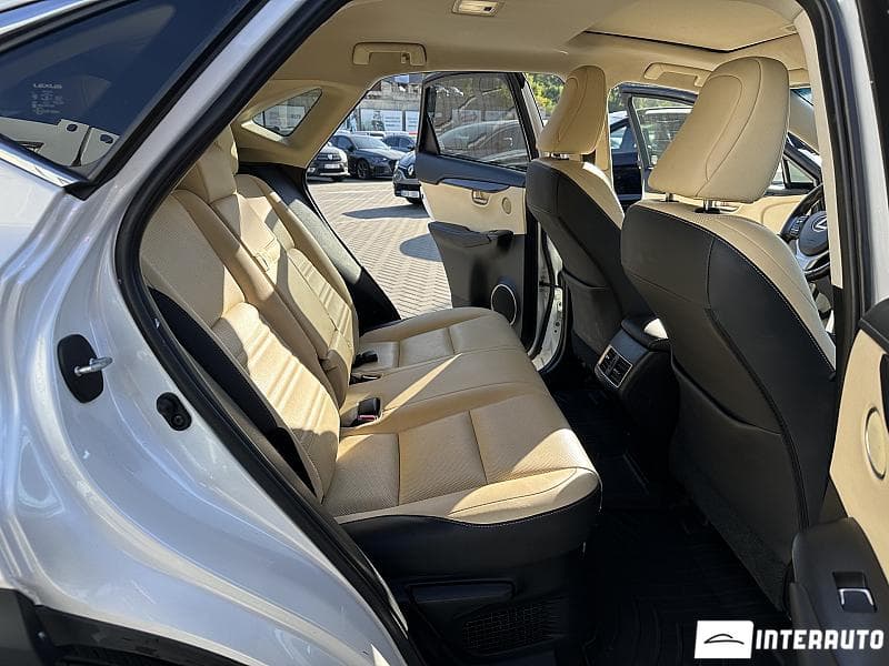 2018 Lexus NX 300H — Miniatură 14
