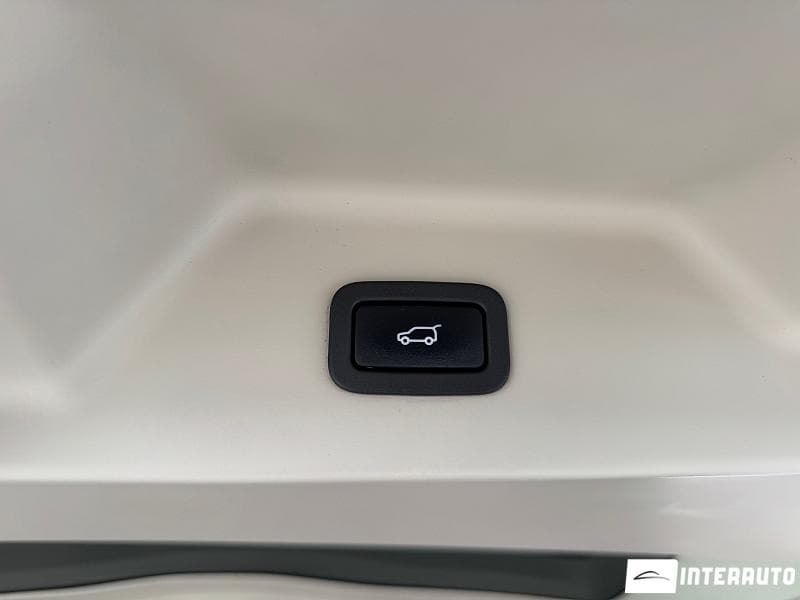 2015 Land Rover Range Rover Vogue — Miniatură 23