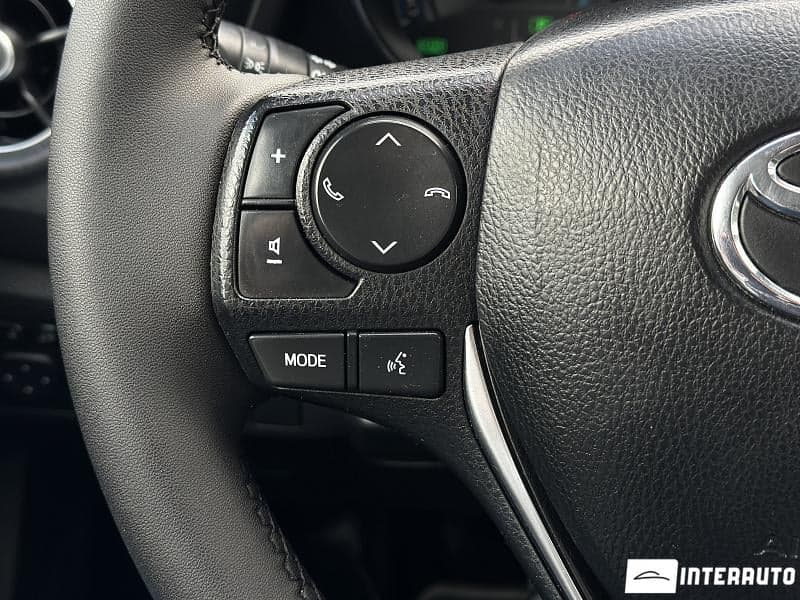 2018 Toyota Auris — Miniatură 10