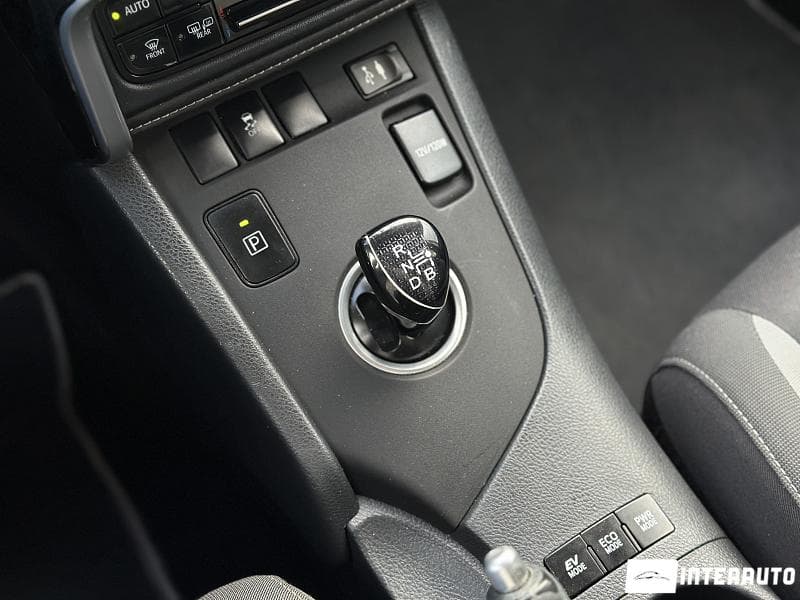2018 Toyota Auris — Miniatură 14